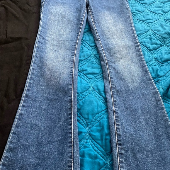 RSQ FROM TILLYS FLARE JEANS - Picture 3 of 3